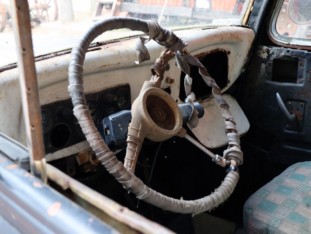 service professionnel de réparation d'airbags pour garantir votre sécurité et celle de votre véhicule. réparation rapide et fiable par des experts qualifiés.