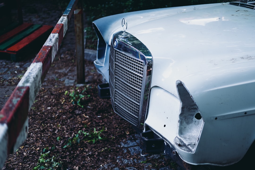 découvrez comment souscrire une assurance voiture après une annulation, avec des conseils pour retrouver une couverture adaptée rapidement et à meilleur prix.